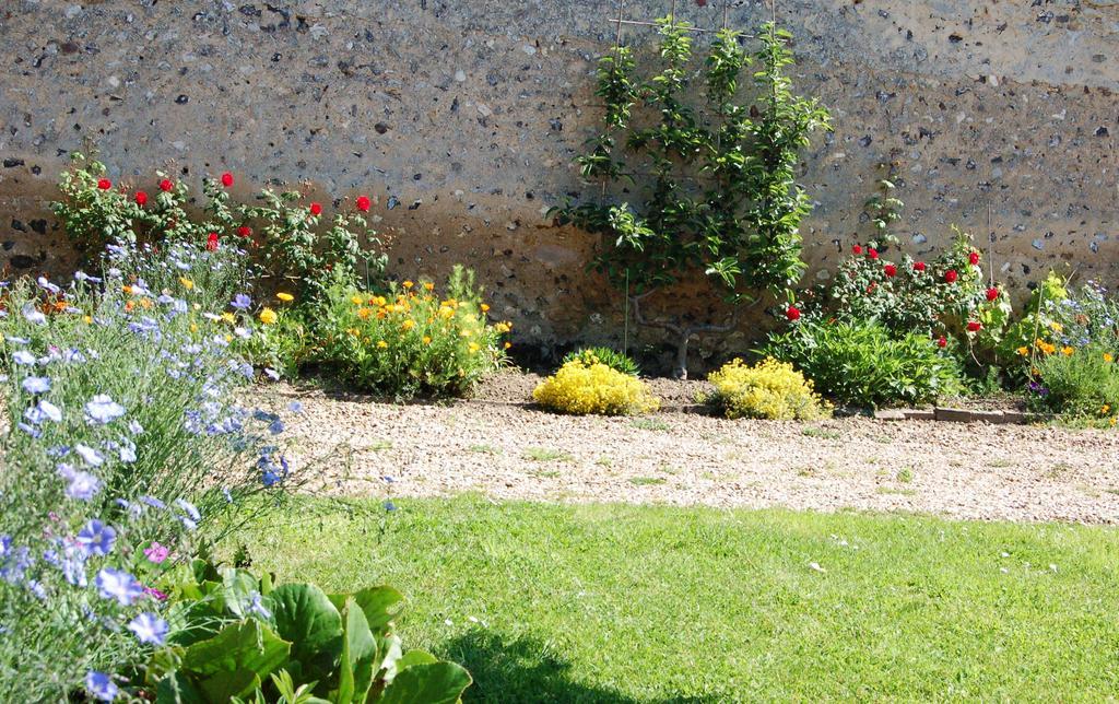 La Chaiserie La Croix-Saint-Leufroy Экстерьер фото