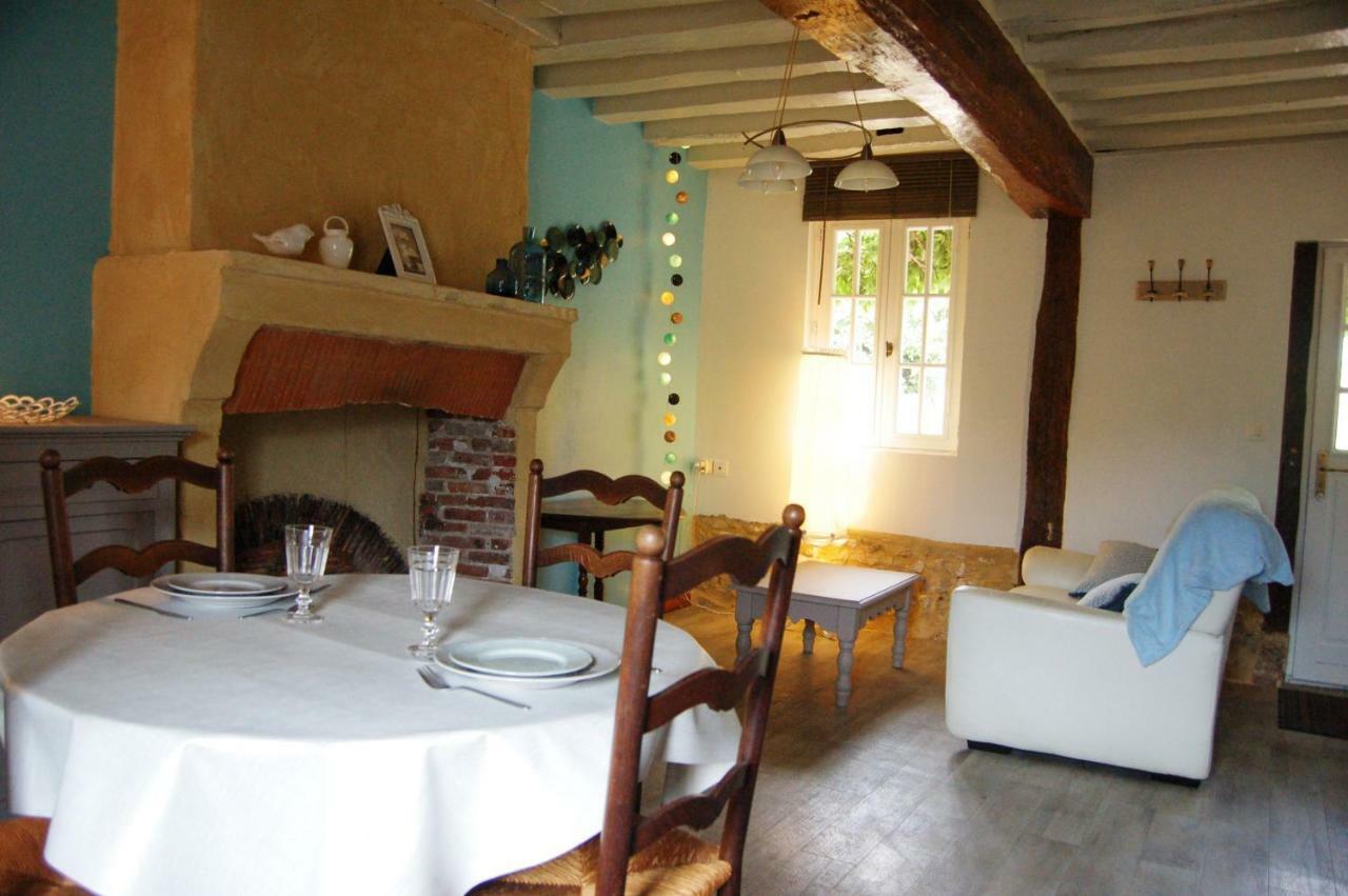 La Chaiserie La Croix-Saint-Leufroy Экстерьер фото
